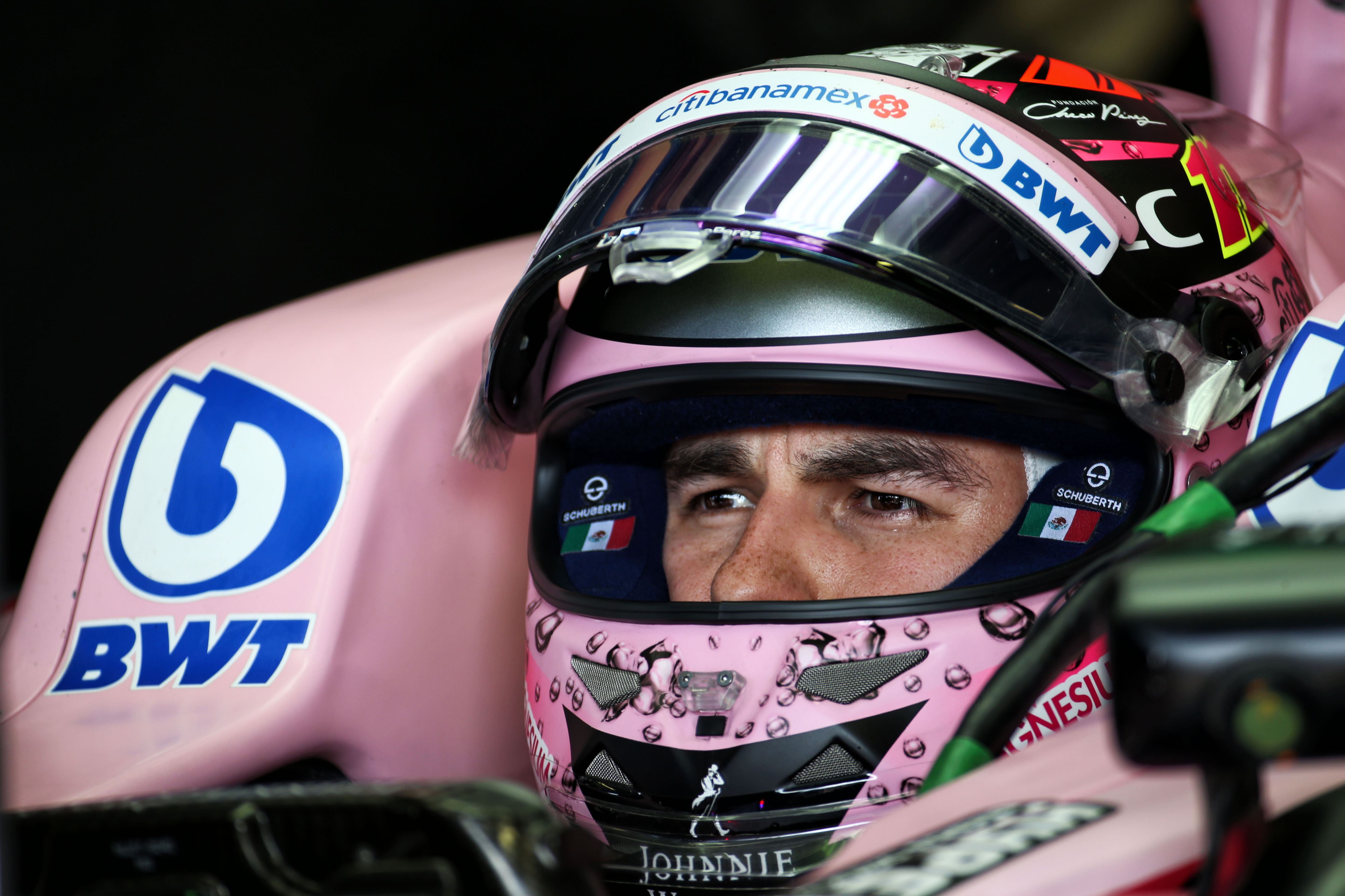 迈凯伦横扫索伯车队，佩雷兹关键制胜