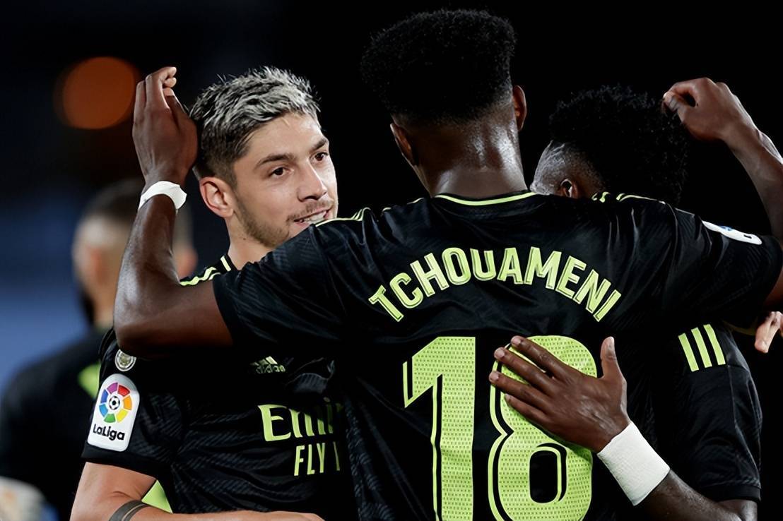 韩国轻取巴黎，楚阿梅尼状态火热