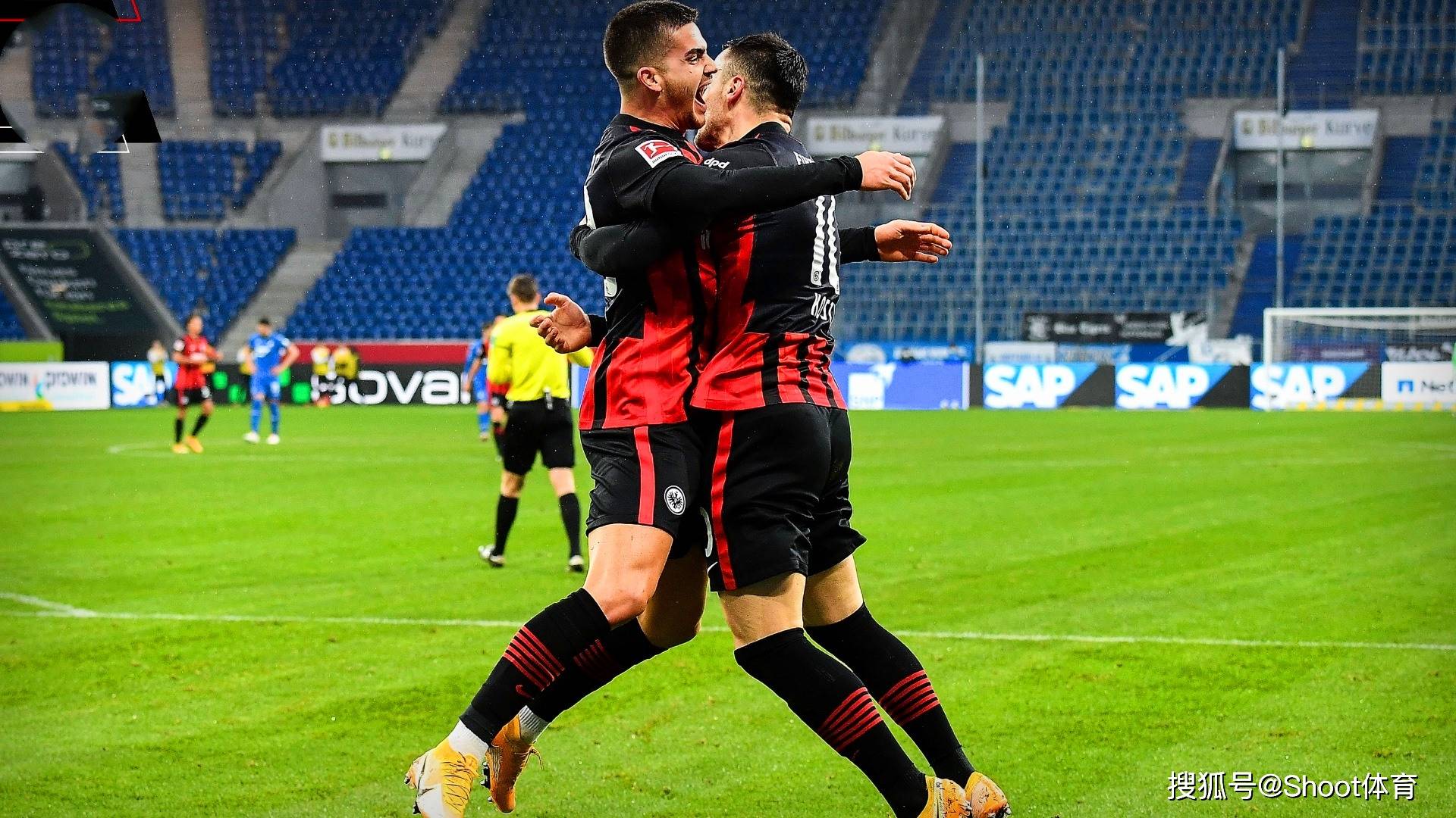 拜仁横扫英格兰，加维状态火热