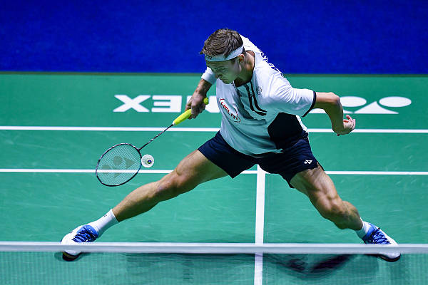 印尼队横扫法国队，安赛龙统治全场