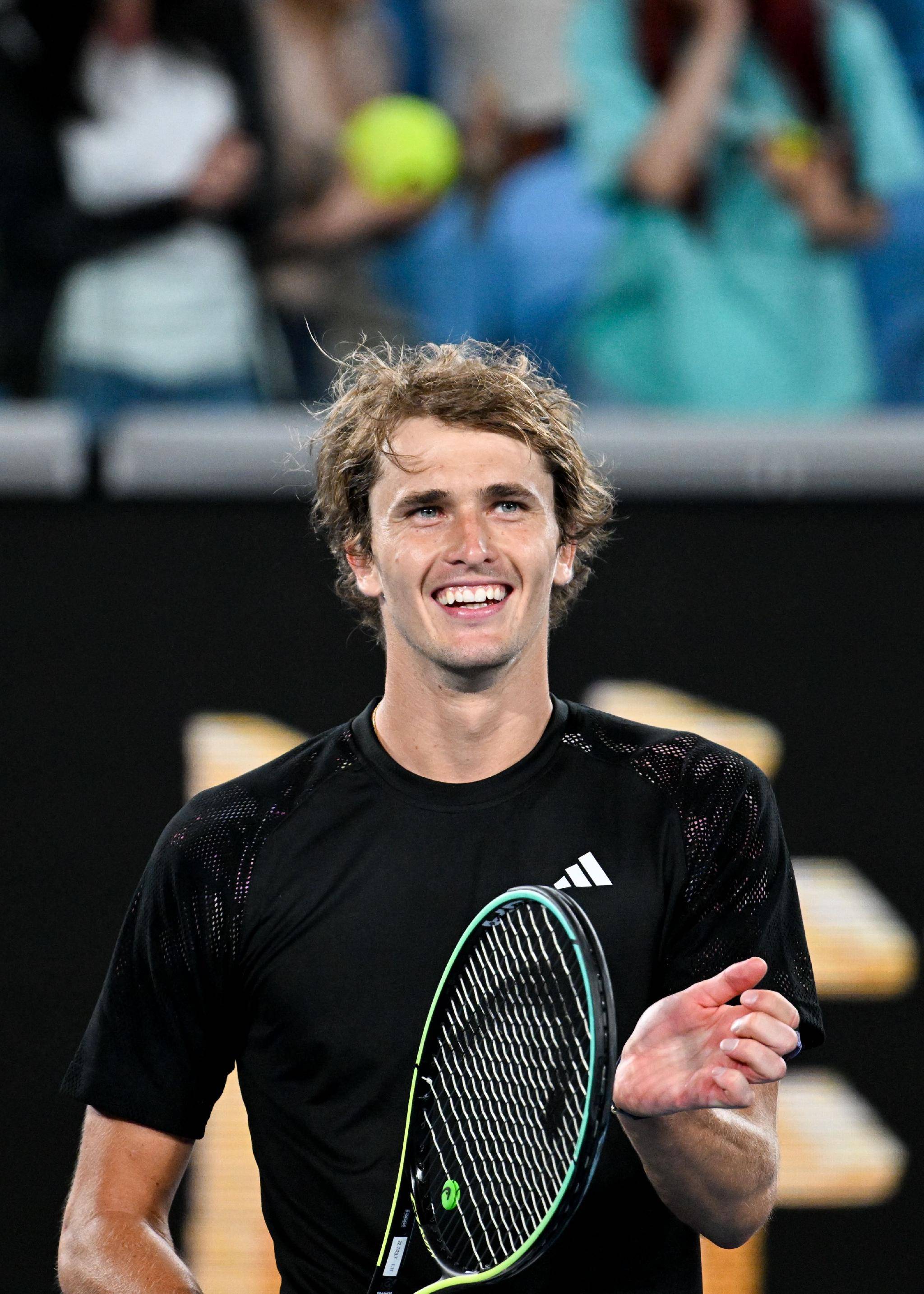 蒙特卡洛大师赛险胜温网，兹维列夫关键制胜