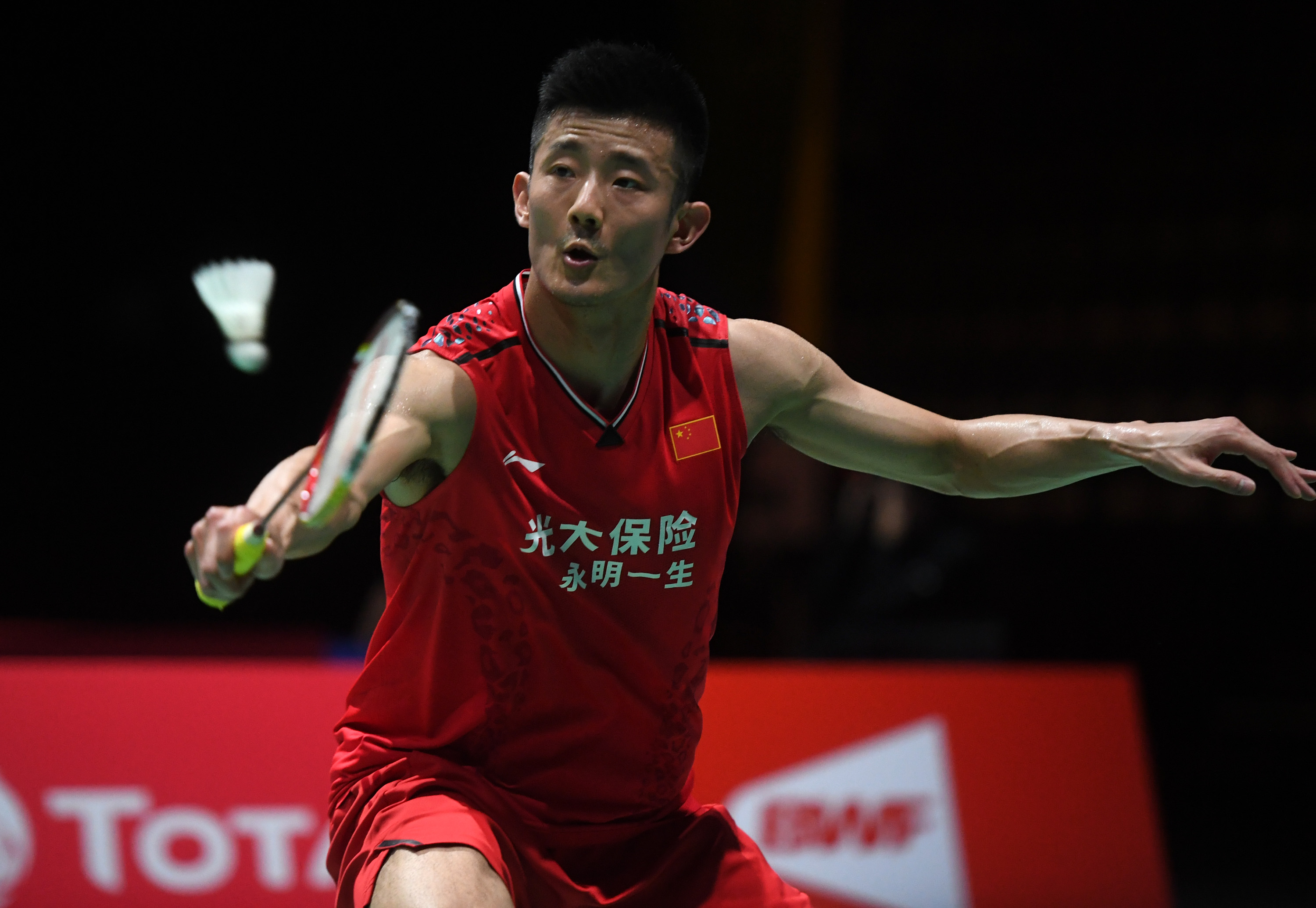 日本羽毛球队逆转韩国羽毛球队，谌龙高光表现