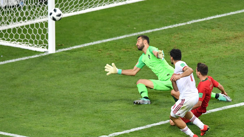 日本队翻盘印度队,黄鸭组合刷新纪录 日本队翻盘印度队,黄鸭组合刷新纪录