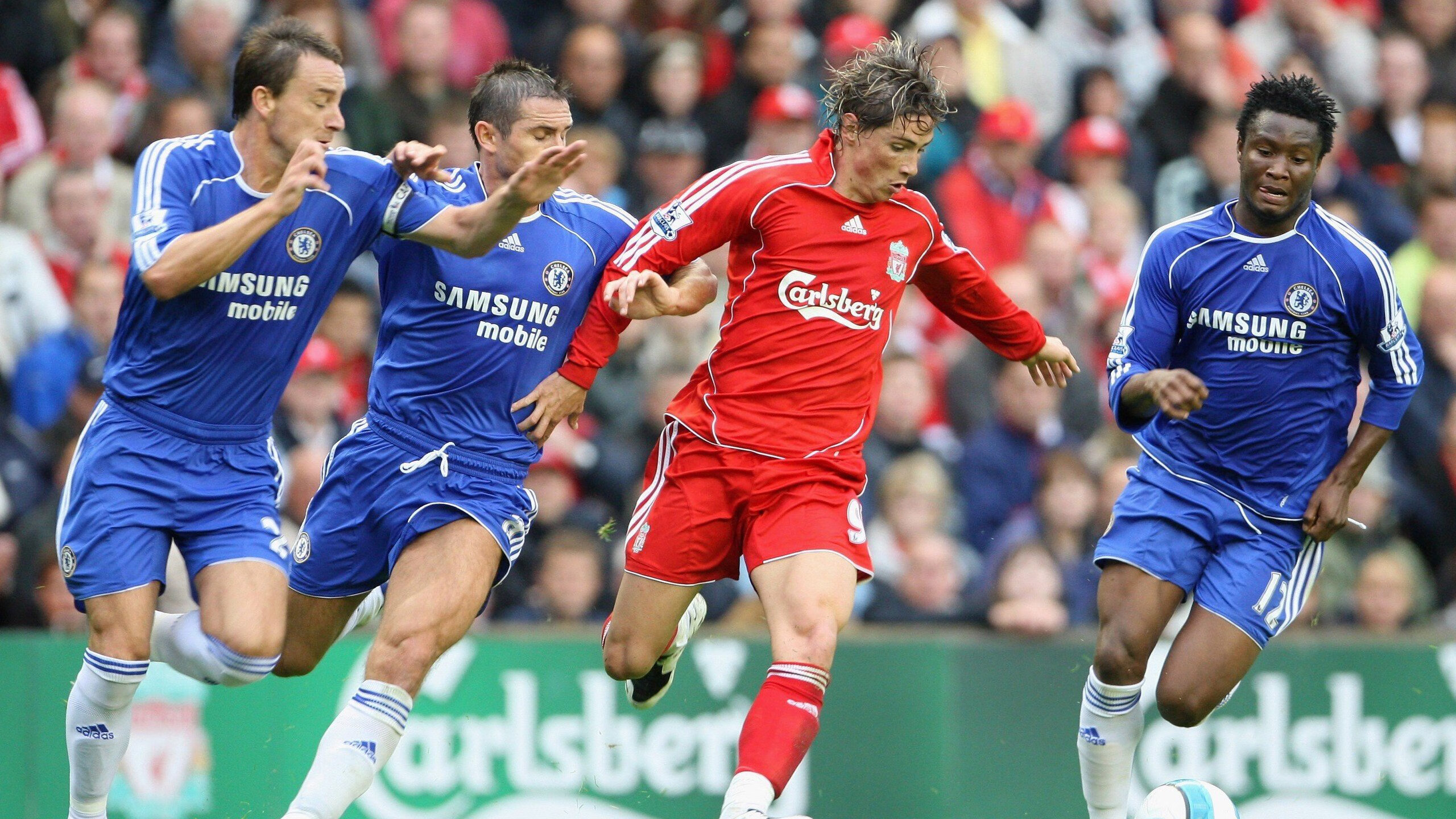 绿茵场上的骑士，西甲国家德比焦点战，如何收割雷霆之势