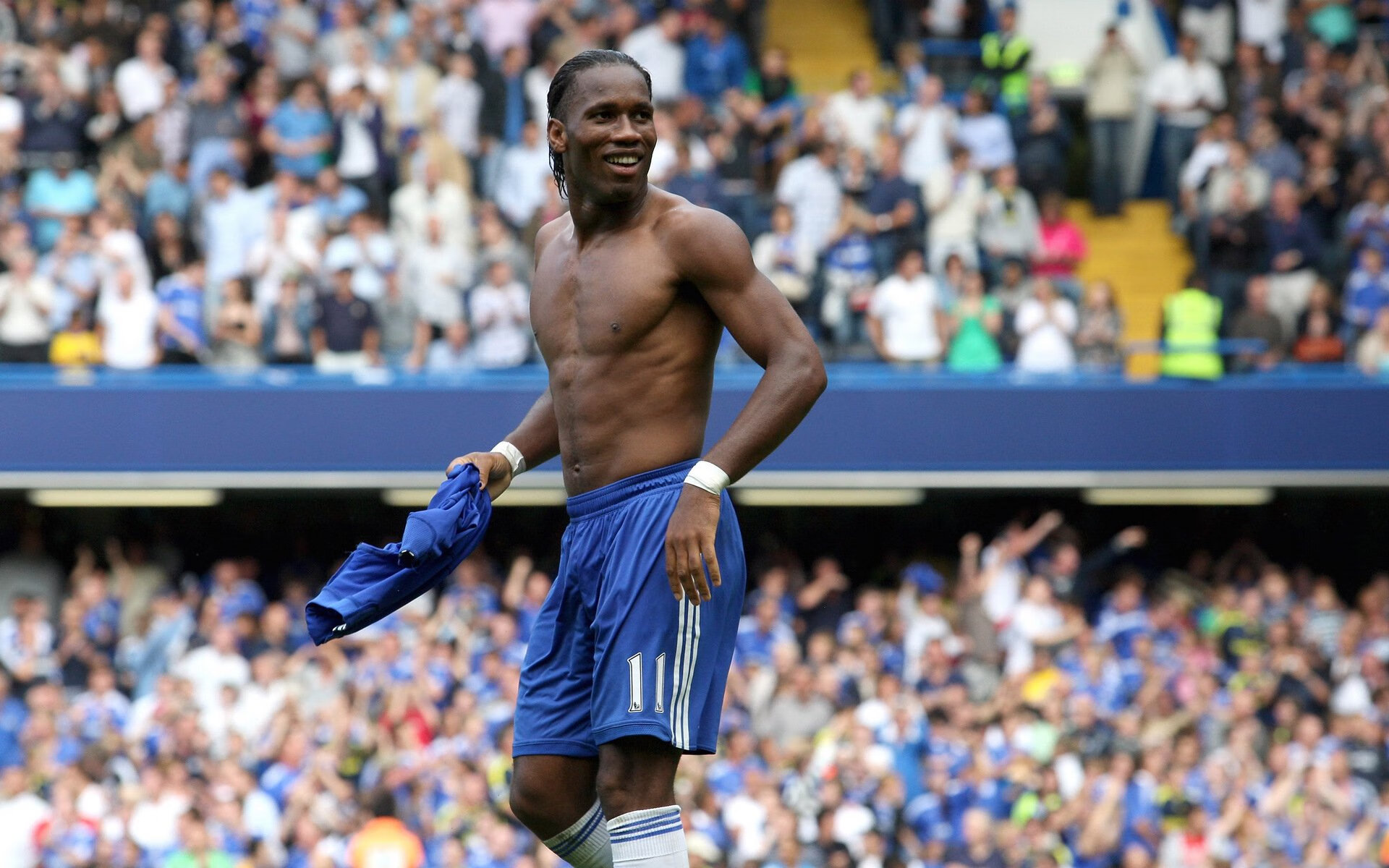 南美风暴席卷欧洲，苏亚雷斯东决接管之战，厄瓜多尔奇迹战胜奥地利