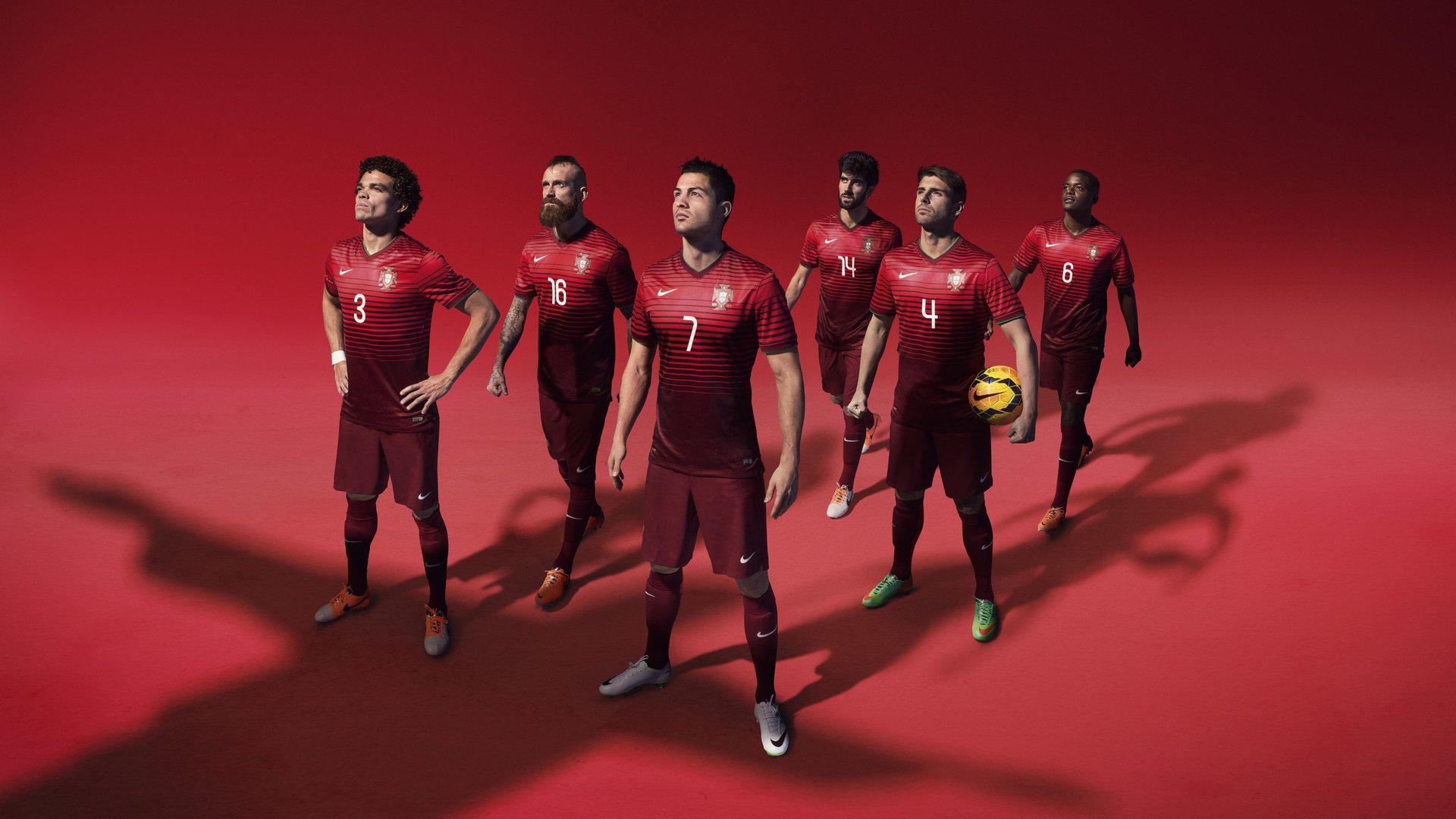 佩德里统治绿茵，哥斯达黎加式坚韧对阵巴黎星光，数据背后的新王加冕